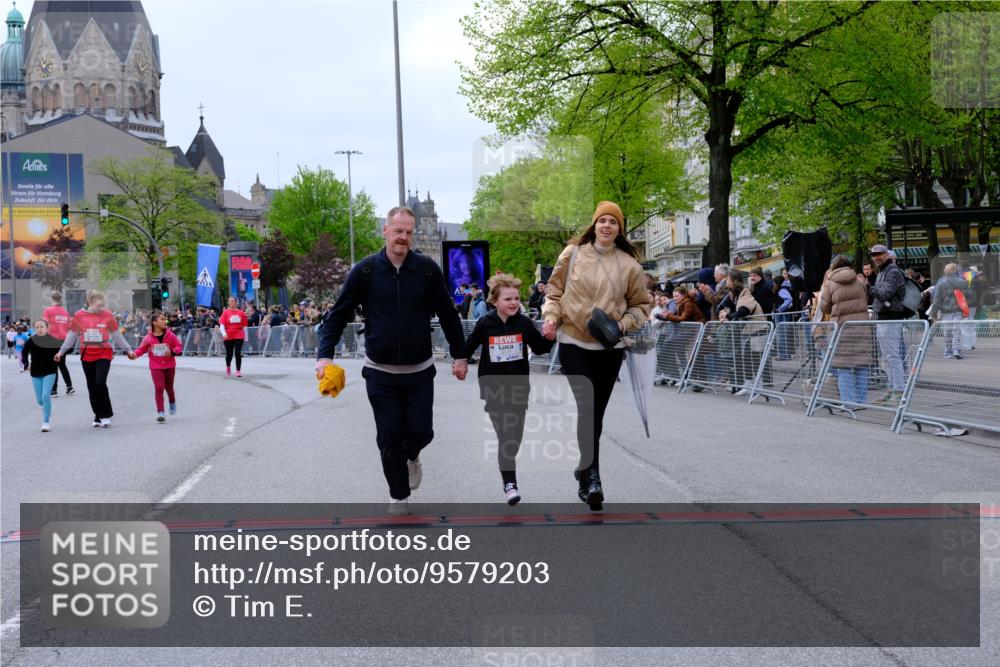 25.04.2026 - Das Zehntel Tim E. http://msf.ph/oto/9579203 25.04.2026 11:08:51 Ziel 5050, 5684, 6178, 7877 meine-sportfotos.de