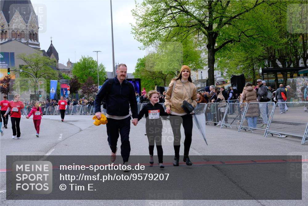 25.04.2026 - Das Zehntel Tim E. http://msf.ph/oto/9579207 25.04.2026 11:08:51 Ziel 5050, 5684, 6178, 7877 meine-sportfotos.de