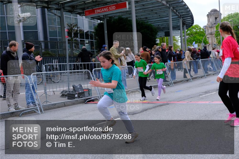 25.04.2026 - Das Zehntel Tim E. http://msf.ph/oto/9579286 25.04.2026 11:09:09 Ziel 5851, 5853, 5871, 5873, 6790, 6806, 6832, 6836 meine-sportfotos.de