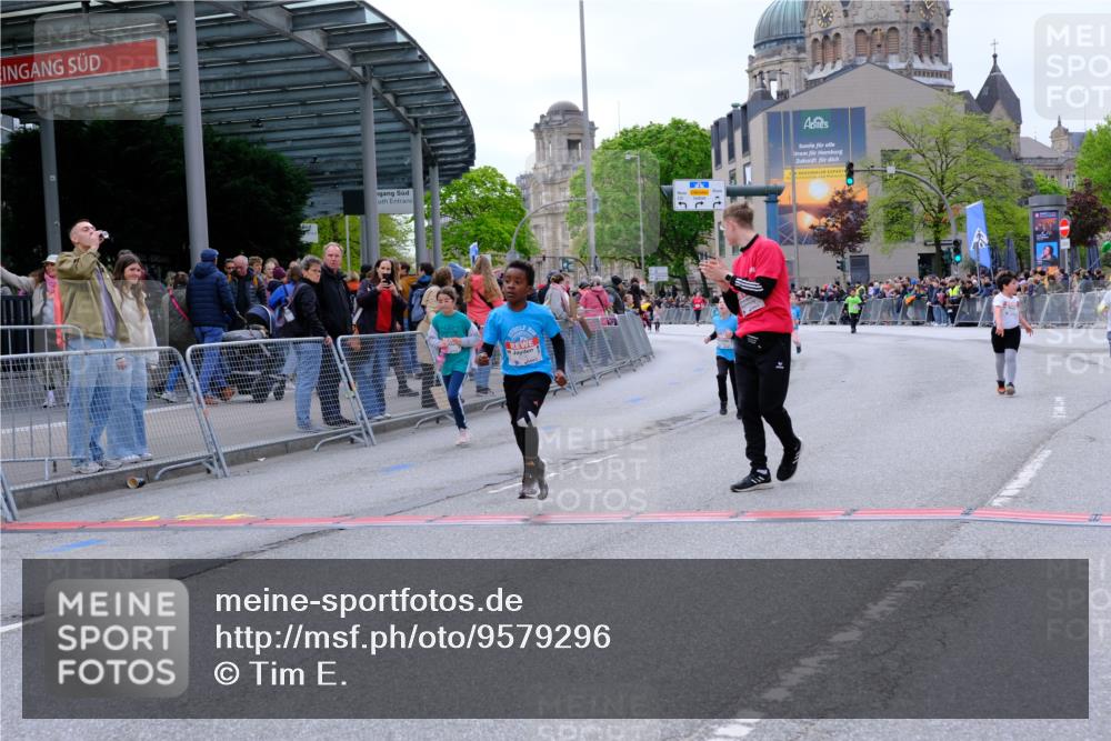 25.04.2026 - Das Zehntel Tim E. http://msf.ph/oto/9579296 25.04.2026 11:09:13 Ziel 5074, 5082, 5851, 5853, 5871, 5873, 6790, 6806, 6895 meine-sportfotos.de