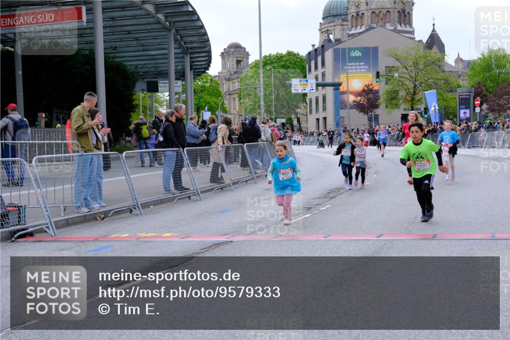 25.04.2026 - Das Zehntel Tim E. http://msf.ph/oto/9579333 25.04.2026 11:09:37 Ziel 5658, 6286, 6862, 7262, 7432, 7476 meine-sportfotos.de