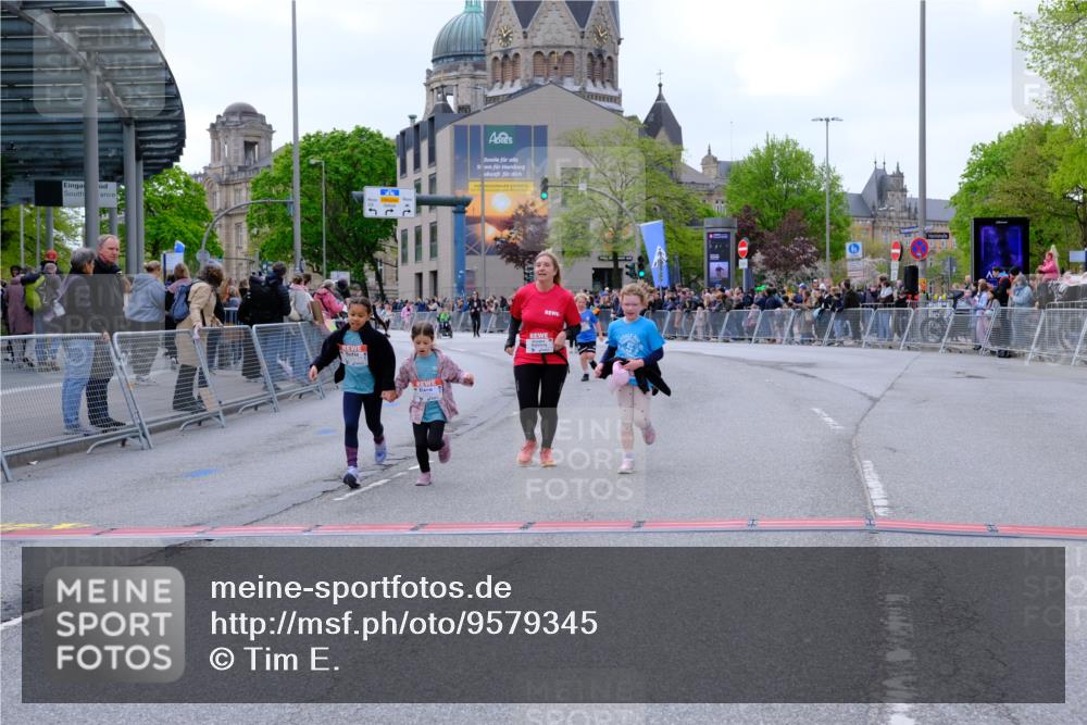 25.04.2026 - Das Zehntel Tim E. http://msf.ph/oto/9579345 25.04.2026 11:09:39 Ziel 5658, 6286, 6290, 6862, 7262, 7432, 7476 meine-sportfotos.de