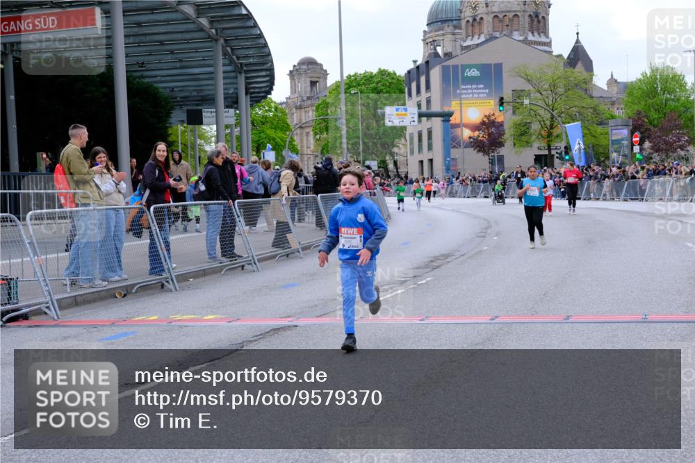 25.04.2026 - Das Zehntel Tim E. http://msf.ph/oto/9579370 25.04.2026 11:09:46 Ziel 5199, 5730, 6286, 6290, 6862, 7432, 7476 meine-sportfotos.de