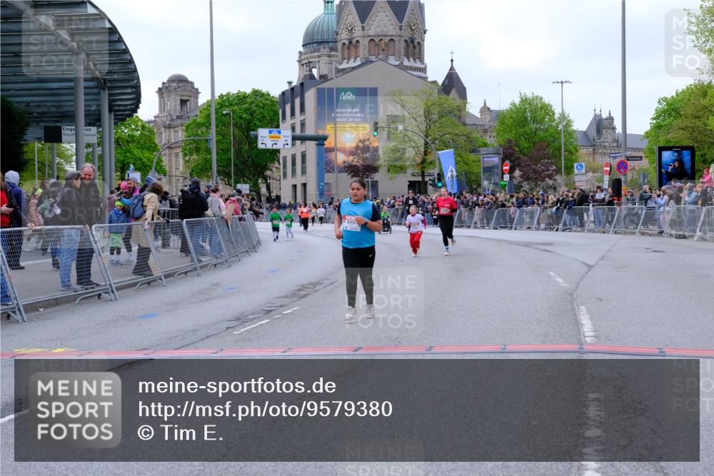 25.04.2026 - Das Zehntel Tim E. http://msf.ph/oto/9579380 25.04.2026 11:09:48 Ziel 5199, 5730, 6286, 6290 meine-sportfotos.de