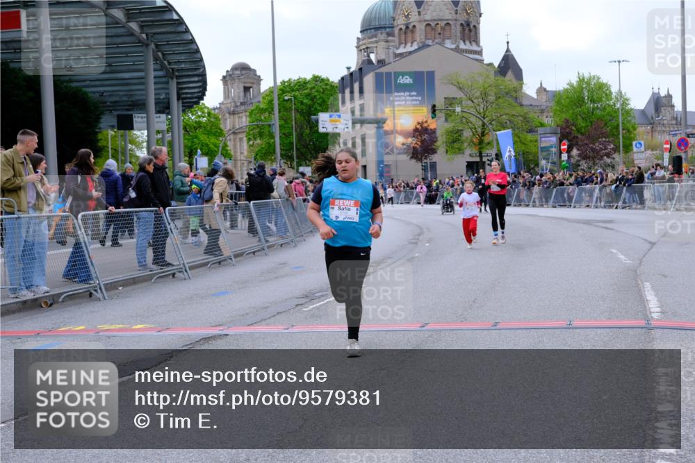 25.04.2026 - Das Zehntel Tim E. http://msf.ph/oto/9579381 25.04.2026 11:09:49 Ziel 5199, 5730, 6286, 6290 meine-sportfotos.de