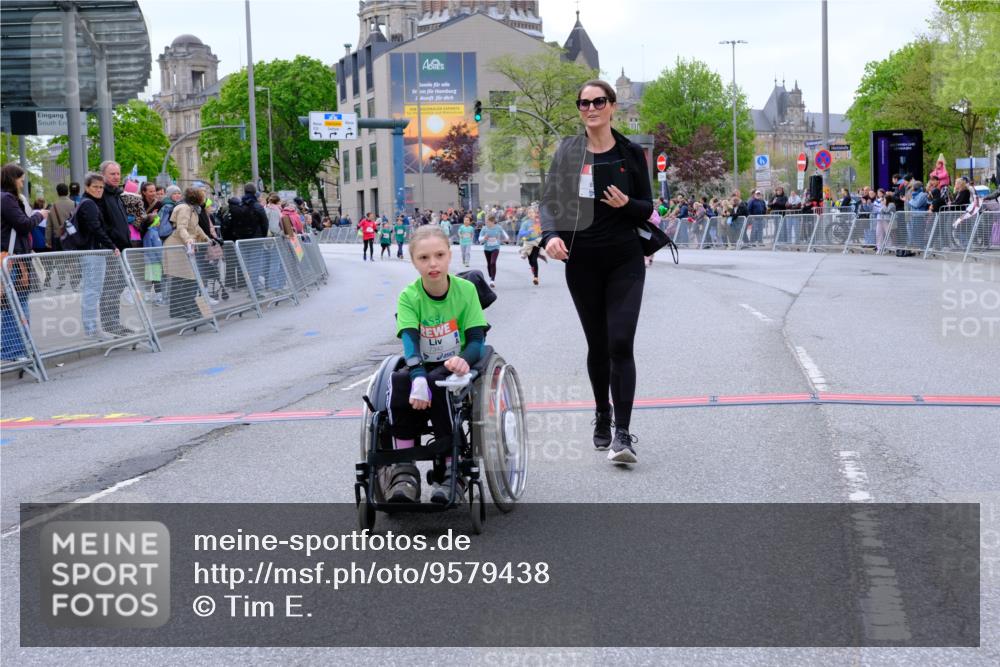 25.04.2026 - Das Zehntel Tim E. http://msf.ph/oto/9579438 25.04.2026 11:10:10 Ziel 7342, 7351, 7379, 7530, 7534 meine-sportfotos.de
