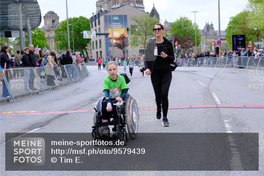 25.04.2026 - Das Zehntel Tim E. http://msf.ph/oto/9579439 25.04.2026 11:10:10 Ziel 7342, 7351, 7379, 7530, 7534 meine-sportfotos.de