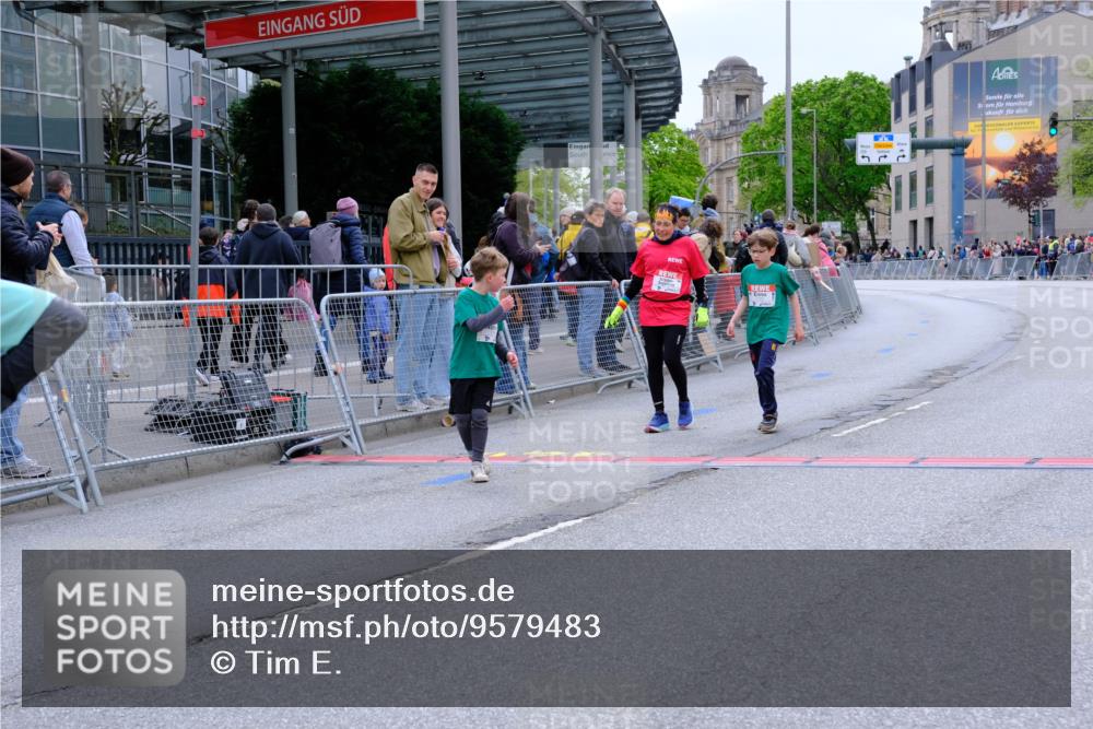 25.04.2026 - Das Zehntel Tim E. http://msf.ph/oto/9579483 25.04.2026 11:10:32 Ziel 5175, 5986, 7783, 7792 meine-sportfotos.de