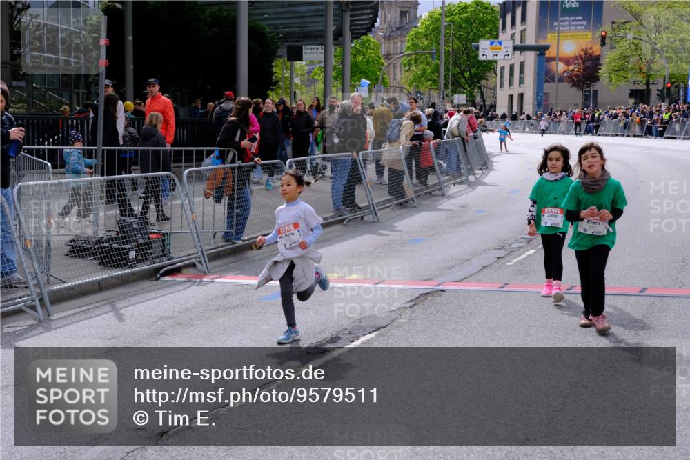 25.04.2026 - Das Zehntel Tim E. http://msf.ph/oto/9579511 25.04.2026 11:11:15 Ziel 5085, 6447, 6451 meine-sportfotos.de