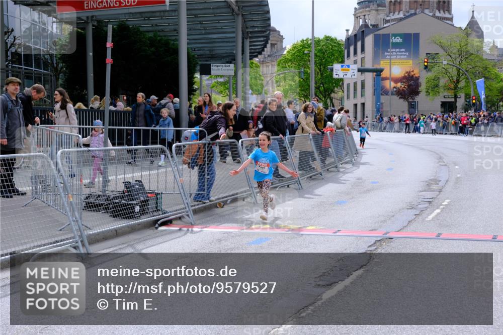 25.04.2026 - Das Zehntel Tim E. http://msf.ph/oto/9579527 25.04.2026 11:11:24 Ziel 6788 meine-sportfotos.de