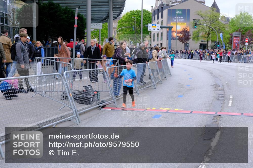 25.04.2026 - Das Zehntel Tim E. http://msf.ph/oto/9579550 25.04.2026 11:11:33 Ziel 6785 meine-sportfotos.de