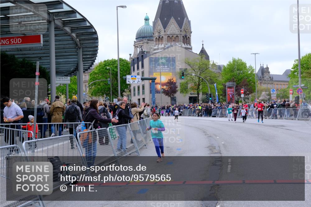 25.04.2026 - Das Zehntel Tim E. http://msf.ph/oto/9579565 25.04.2026 11:11:41 Ziel 5883 meine-sportfotos.de