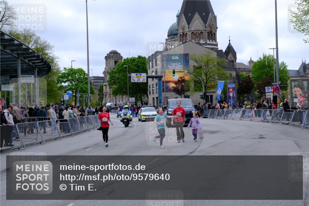 25.04.2026 - Das Zehntel Tim E. http://msf.ph/oto/9579640 25.04.2026 11:13:49 Ziel 7626 meine-sportfotos.de
