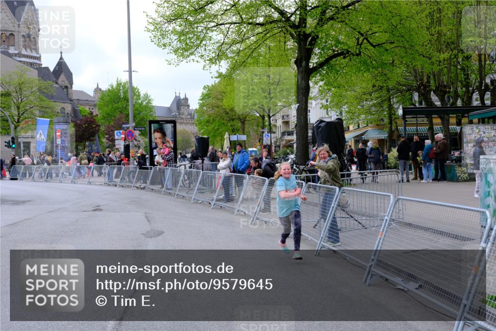 25.04.2026 - Das Zehntel Tim E. http://msf.ph/oto/9579645 25.04.2026 11:13:52 Ziel 6606, 7626 meine-sportfotos.de