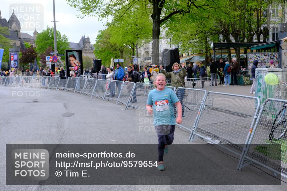 25.04.2026 - Das Zehntel Tim E. http://msf.ph/oto/9579654 25.04.2026 11:13:54 Ziel 6606, 7626 meine-sportfotos.de