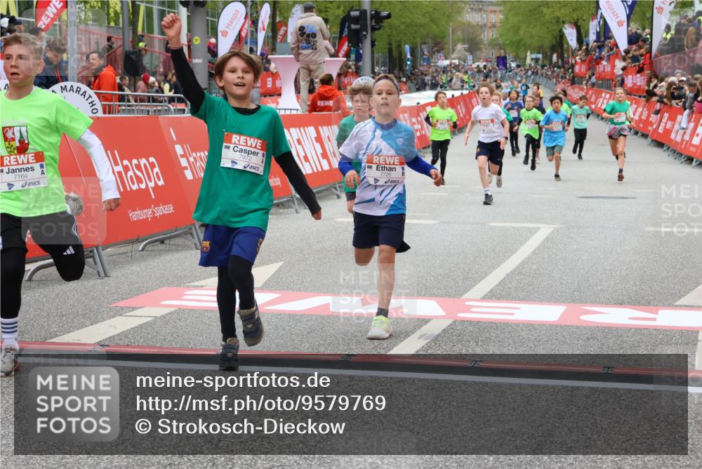 25.04.2026 - Das Zehntel Strokosch-Dieckow http://msf.ph/oto/9579769 25.04.2026 10:49:47 Ziel 5012, 6707, 7164, 7380, 7625, 7664, 7724, 7726, 7748, 7972, 7977, 5012, 6707, 7164, 7380, 7625, 7664, 7724, 7726, 7748, 7972, 7977 meine-sportfotos.de