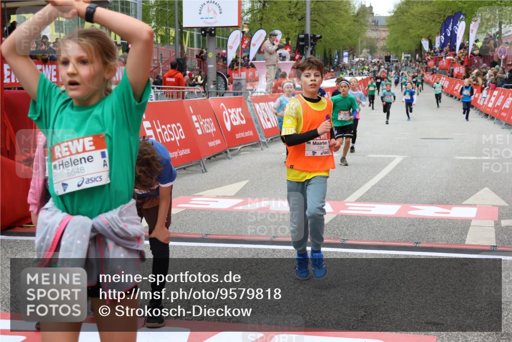 25.04.2026 - Das Zehntel Strokosch-Dieckow http://msf.ph/oto/9579818 25.04.2026 10:50:02 Ziel 5416, 5734, 5742, 6056, 6518, 6544, 6553, 7176, 7394, 7402, 5416, 5734, 5742, 6056, 6518, 6544, 6553, 7176, 7394, 7402 meine-sportfotos.de
