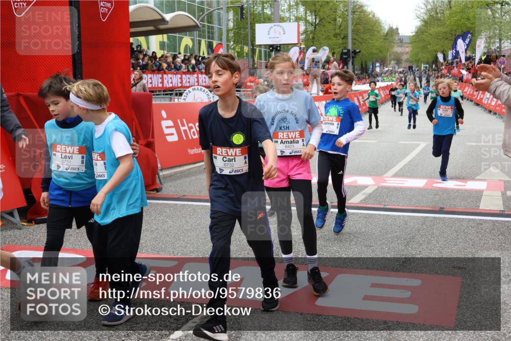 25.04.2026 - Das Zehntel Strokosch-Dieckow http://msf.ph/oto/9579836 25.04.2026 10:50:07 Ziel 5734, 5742, 6045, 6069, 6423, 6518, 6711, 6732, 7394, 7529, 5734, 5742, 6045, 6069, 6423, 6518, 6711, 6732, 7394, 7529 meine-sportfotos.de