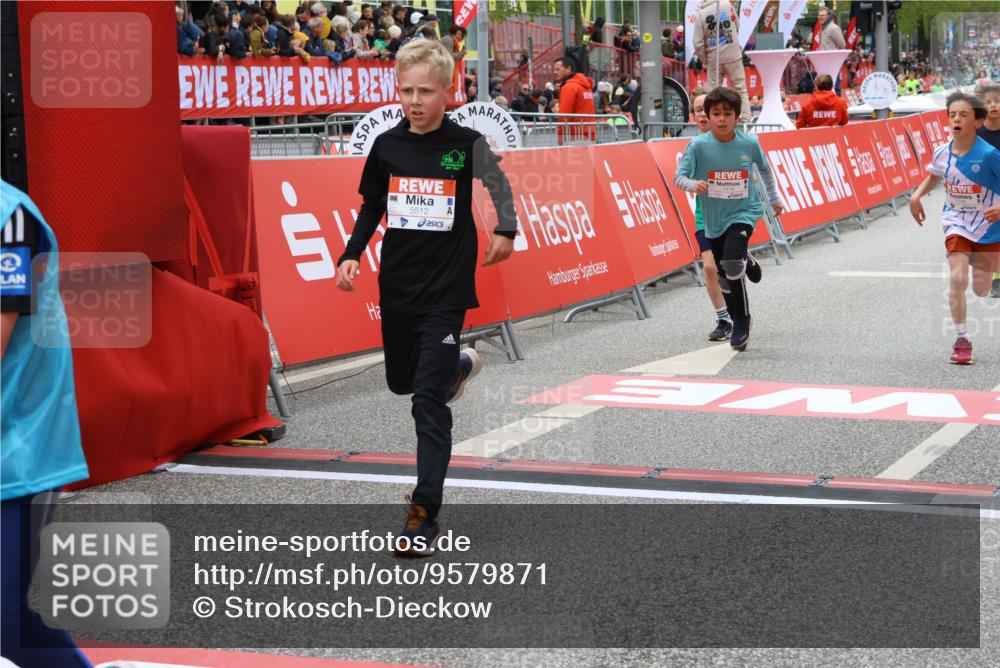 25.04.2026 - Das Zehntel Strokosch-Dieckow http://msf.ph/oto/9579871 25.04.2026 10:50:15 Ziel 5383, 5512, 5579, 5589, 5762, 6041, 6327, 6339, 6964, 7619, 7706, 7882, 7939, 7941, 5383, 5512, 5579, 5589, 5762, 6041, 6327, 6339, 6964, 7619, 7706, 7882, 7939, 7941 meine-sportfotos.de