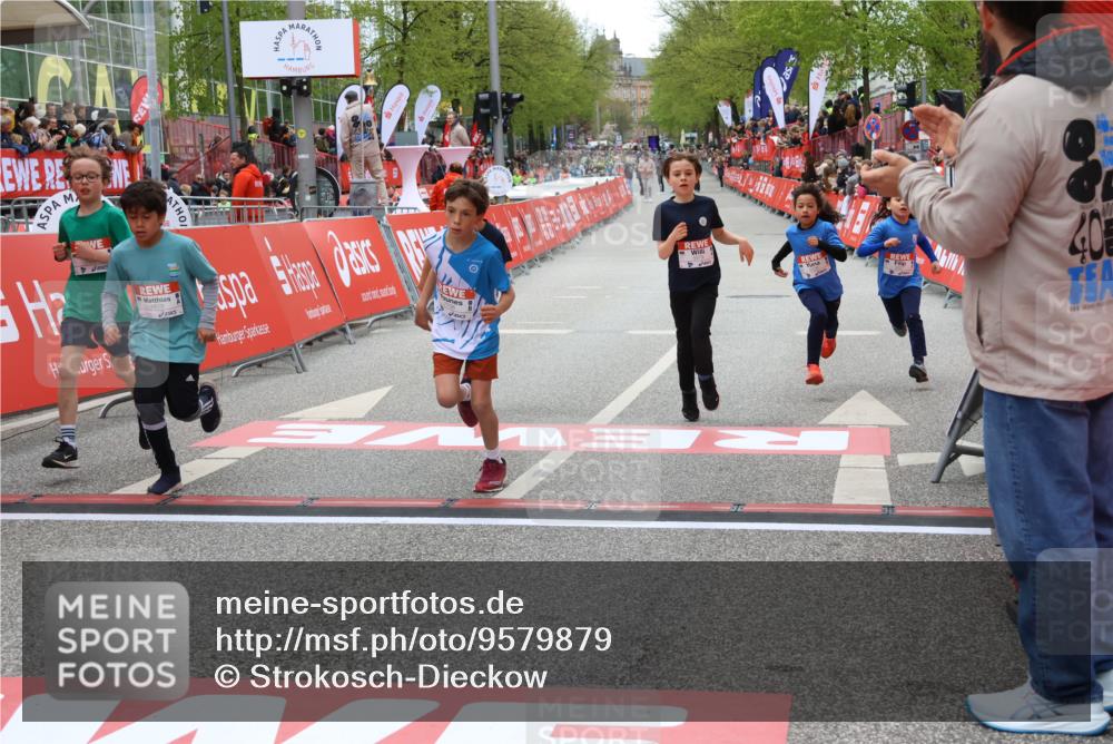 25.04.2026 - Das Zehntel Strokosch-Dieckow http://msf.ph/oto/9579879 25.04.2026 10:50:16 Ziel 5383, 5512, 5579, 5589, 5762, 6041, 6327, 6339, 6964, 7619, 7706, 7882, 7939, 7941, 5383, 5512, 5579, 5589, 5762, 6041, 6327, 6339, 6964, 7619, 7706, 7882, 7939, 7941 meine-sportfotos.de
