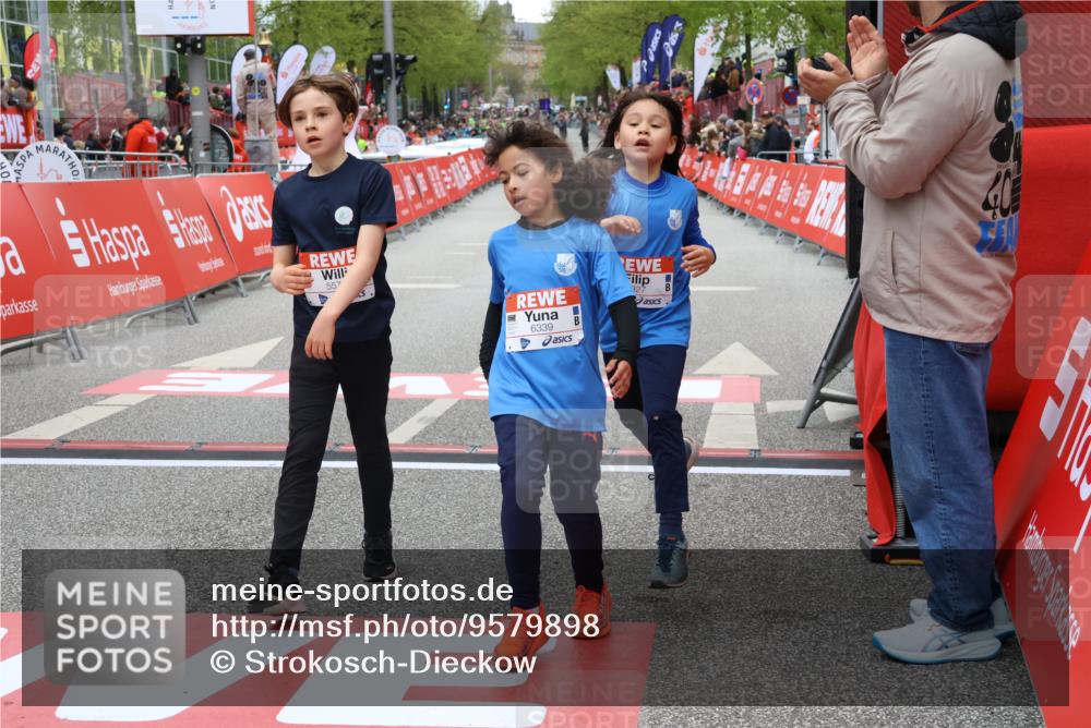 25.04.2026 - Das Zehntel Strokosch-Dieckow http://msf.ph/oto/9579898 25.04.2026 10:50:18 Ziel 5383, 5512, 5579, 5589, 6327, 6339, 7619, 7706, 7882, 7939, 7941, 5383, 5512, 5579, 5589, 6327, 6339, 7619, 7706, 7882, 7939, 7941 meine-sportfotos.de