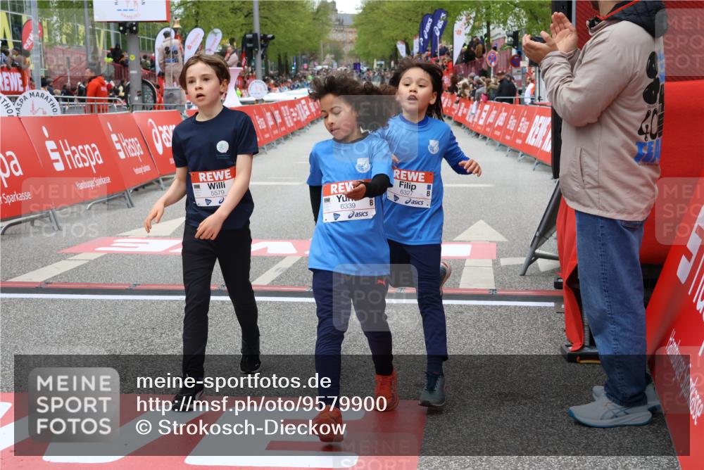25.04.2026 - Das Zehntel Strokosch-Dieckow http://msf.ph/oto/9579900 25.04.2026 10:50:18 Ziel 5383, 5512, 5579, 5589, 6327, 6339, 7619, 7706, 7882, 7939, 7941, 5383, 5512, 5579, 5589, 6327, 6339, 7619, 7706, 7882, 7939, 7941 meine-sportfotos.de