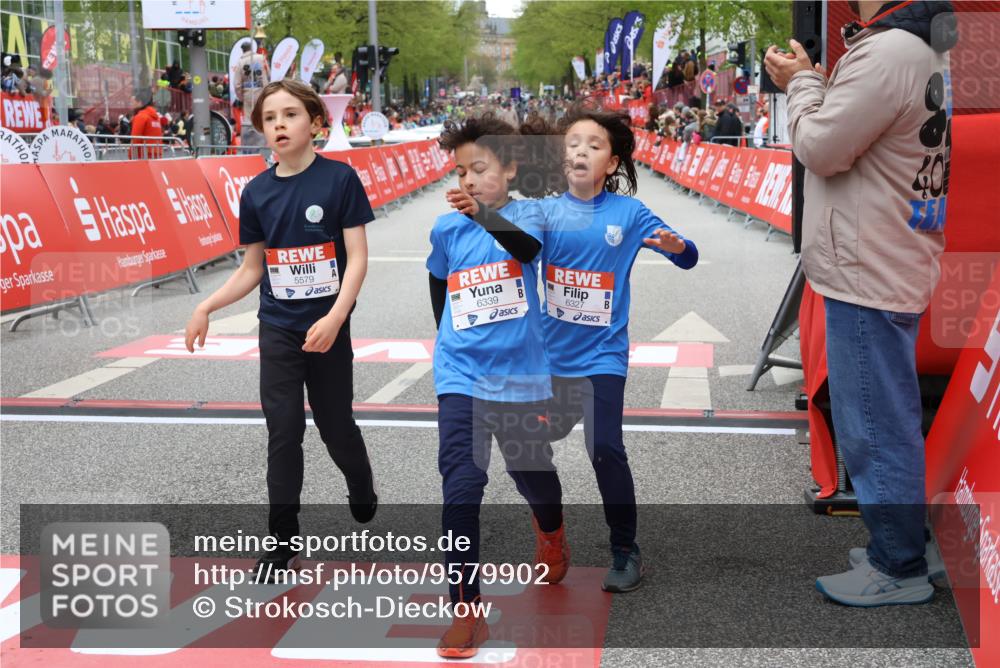 25.04.2026 - Das Zehntel Strokosch-Dieckow http://msf.ph/oto/9579902 25.04.2026 10:50:18 Ziel 5383, 5512, 5579, 5589, 6327, 6339, 7619, 7706, 7882, 7939, 7941, 5383, 5512, 5579, 5589, 6327, 6339, 7619, 7706, 7882, 7939, 7941 meine-sportfotos.de