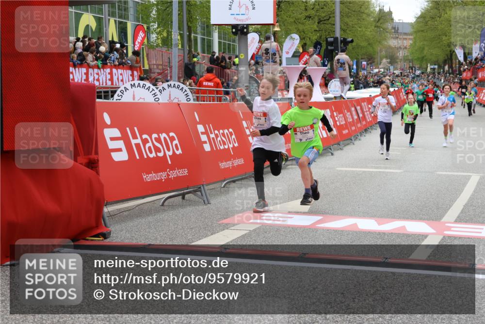25.04.2026 - Das Zehntel Strokosch-Dieckow http://msf.ph/oto/9579921 25.04.2026 10:52:56 Ziel 5176, 6087, 6142, 6352, 6752, 7110, 7142, 7436, 7628, 7675, 8042, 5176, 6087, 6142, 6352, 6752, 7110, 7142, 7436, 7628, 7675, 8042 meine-sportfotos.de