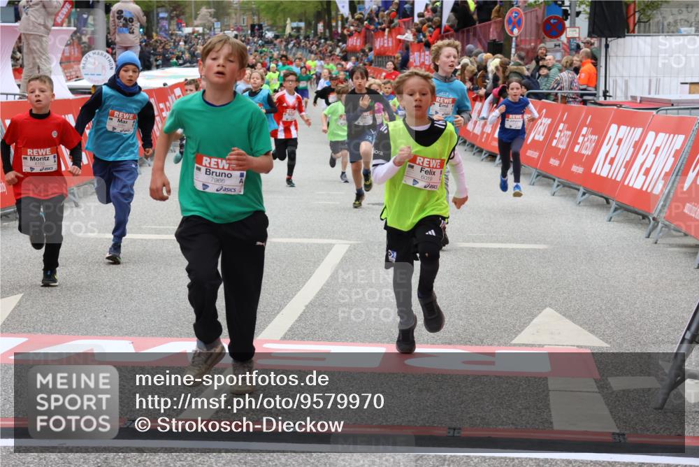 25.04.2026 - Das Zehntel Strokosch-Dieckow http://msf.ph/oto/9579970 25.04.2026 10:53:06 Ziel 5009, 5241, 5569, 5781, 6009, 6019, 6153, 6155, 6766, 6869, 7162, 7749, 7966, 5009, 5241, 5569, 5781, 6009, 6019, 6153, 6155, 6766, 6869, 7162, 7749, 7966 meine-sportfotos.de