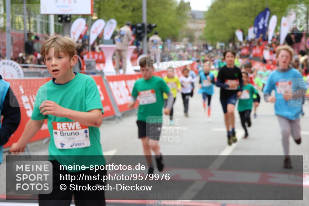 25.04.2026 - Das Zehntel Strokosch-Dieckow http://msf.ph/oto/9579976 25.04.2026 10:53:08 Ziel 5428, 5515, 5781, 6009, 6019, 6153, 6155, 6869, 6929, 7162, 7863, 7884, 7966, 5428, 5515, 5781, 6009, 6019, 6153, 6155, 6869, 6929, 7162, 7863, 7884, 7966 meine-sportfotos.de