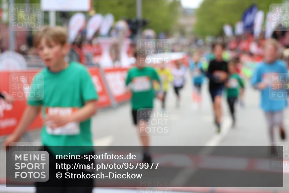 25.04.2026 - Das Zehntel Strokosch-Dieckow http://msf.ph/oto/9579977 25.04.2026 10:53:08 Ziel 5428, 5515, 5781, 6009, 6019, 6153, 6155, 6869, 6929, 7162, 7863, 7884, 7966, 5428, 5515, 5781, 6009, 6019, 6153, 6155, 6869, 6929, 7162, 7863, 7884, 7966 meine-sportfotos.de