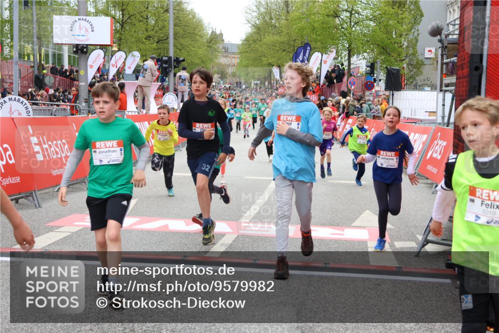25.04.2026 - Das Zehntel Strokosch-Dieckow http://msf.ph/oto/9579982 25.04.2026 10:53:09 Ziel 5428, 5515, 5781, 6019, 6153, 6155, 6703, 6929, 7863, 7884, 7966, 5428, 5515, 5781, 6019, 6153, 6155, 6703, 6929, 7863, 7884, 7966 meine-sportfotos.de
