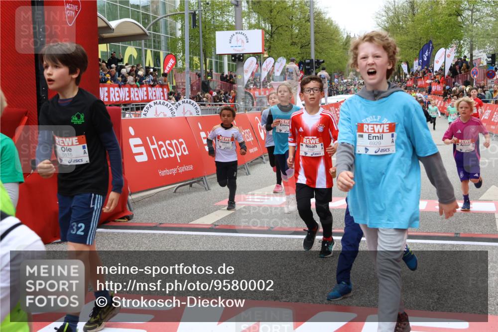 25.04.2026 - Das Zehntel Strokosch-Dieckow http://msf.ph/oto/9580002 25.04.2026 10:53:12 Ziel 5428, 5515, 5781, 5800, 6019, 6080, 6155, 6428, 6703, 6826, 6929, 7116, 7129, 7197, 7863, 7884, 7966, 5428, 5515, 5781, 5800, 6019, 6080, 6155, 6428, 6703, 6826, 6929, 7116, 7129, 7197, 7863, 7884, 7966 meine-sportfotos.de