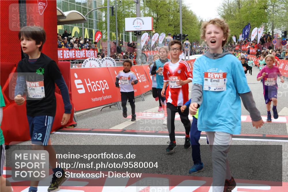 25.04.2026 - Das Zehntel Strokosch-Dieckow http://msf.ph/oto/9580004 25.04.2026 10:53:12 Ziel 5428, 5515, 5781, 5800, 6019, 6080, 6155, 6428, 6703, 6826, 6929, 7116, 7129, 7197, 7863, 7884, 7966, 5428, 5515, 5781, 5800, 6019, 6080, 6155, 6428, 6703, 6826, 6929, 7116, 7129, 7197, 7863, 7884, 7966 meine-sportfotos.de