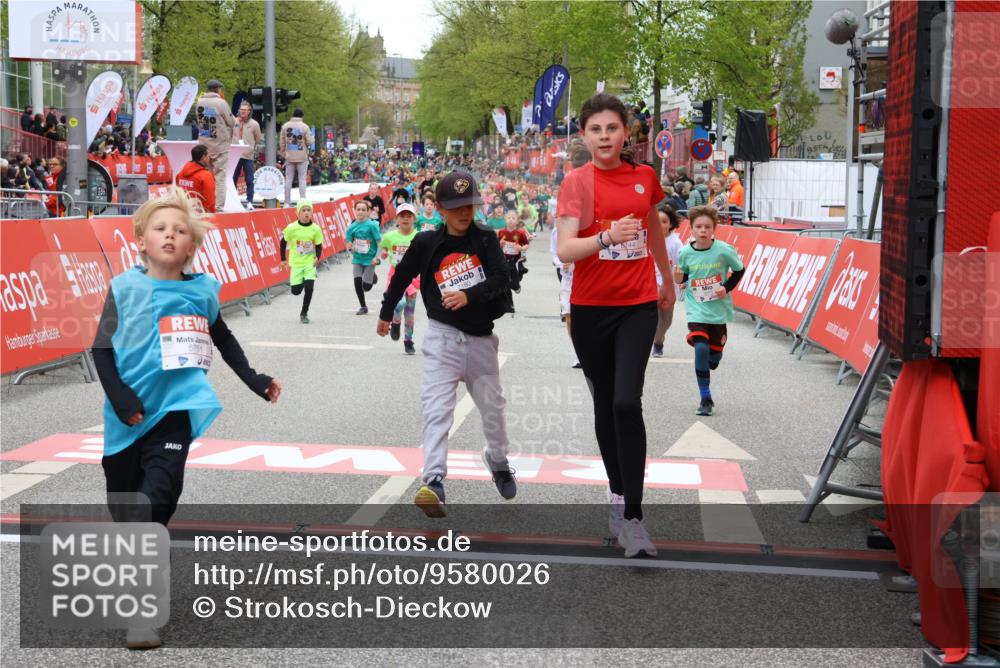 25.04.2026 - Das Zehntel Strokosch-Dieckow http://msf.ph/oto/9580026 25.04.2026 10:53:15 Ziel 5081, 5428, 5515, 5751, 5800, 6015, 6080, 6144, 6428, 6703, 6826, 6929, 7116, 7129, 7180, 7197, 7731, 7863, 7884, 5081, 5428, 5515, 5751, 5800, 6015, 6080, 6144, 6428, 6703, 6826, 6929, 7116, 7129, 7180, 7197, 7731, 7863, 7884 meine-sportfotos.de