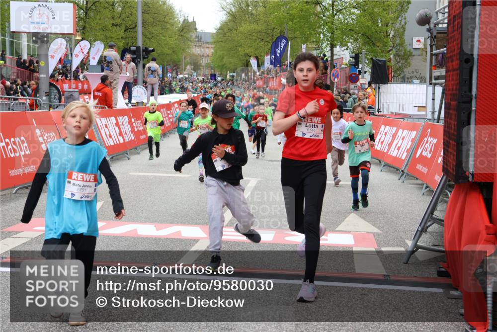 25.04.2026 - Das Zehntel Strokosch-Dieckow http://msf.ph/oto/9580030 25.04.2026 10:53:15 Ziel 5081, 5428, 5515, 5751, 5800, 6015, 6080, 6144, 6428, 6703, 6826, 6929, 7116, 7129, 7180, 7197, 7731, 7863, 7884, 5081, 5428, 5515, 5751, 5800, 6015, 6080, 6144, 6428, 6703, 6826, 6929, 7116, 7129, 7180, 7197, 7731, 7863, 7884 meine-sportfotos.de