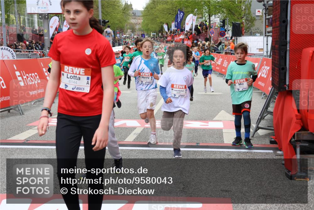 25.04.2026 - Das Zehntel Strokosch-Dieckow http://msf.ph/oto/9580043 25.04.2026 10:53:17 Ziel 5081, 5751, 5800, 5874, 6015, 6027, 6080, 6144, 6428, 6493, 6512, 6703, 6826, 7101, 7116, 7129, 7180, 7197, 7731, 8022, 5081, 5751, 5800, 5874, 6015, 6027, 6080, 6144, 6428, 6493, 6512, 6703, 6826, 7101, 7116, 7129, 7180, 7197, 7731, 8022 meine-sportfotos.de