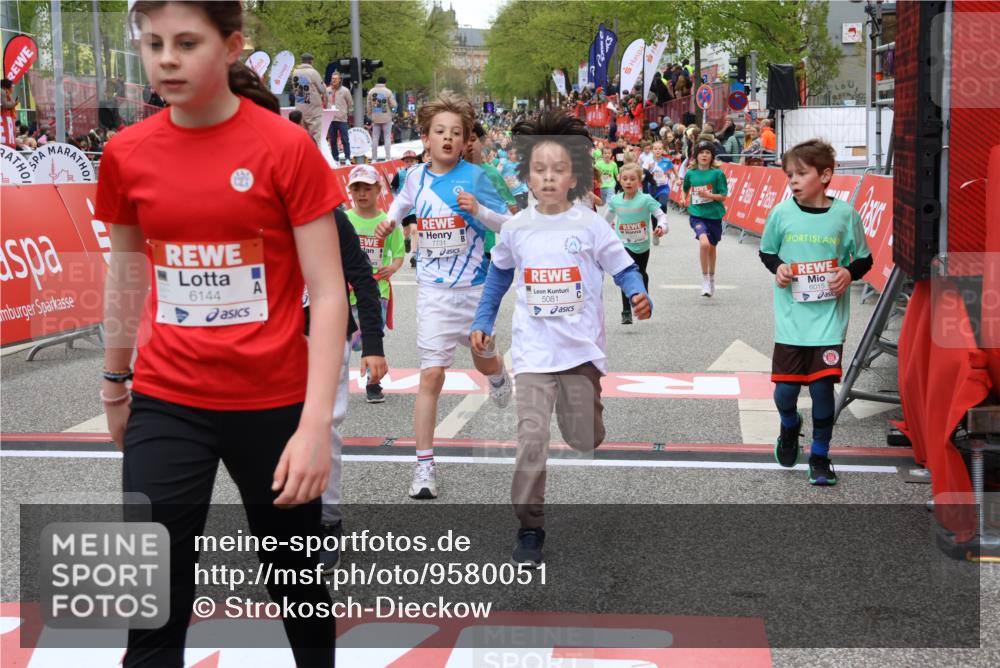 25.04.2026 - Das Zehntel Strokosch-Dieckow http://msf.ph/oto/9580051 25.04.2026 10:53:17 Ziel 5081, 5751, 5800, 5874, 6015, 6027, 6080, 6144, 6428, 6493, 6512, 6703, 6826, 7101, 7116, 7129, 7180, 7197, 7731, 8022, 5081, 5751, 5800, 5874, 6015, 6027, 6080, 6144, 6428, 6493, 6512, 6703, 6826, 7101, 7116, 7129, 7180, 7197, 7731, 8022 meine-sportfotos.de