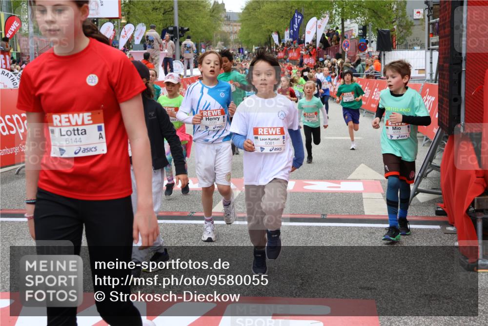 25.04.2026 - Das Zehntel Strokosch-Dieckow http://msf.ph/oto/9580055 25.04.2026 10:53:18 Ziel 5081, 5751, 5800, 5874, 6015, 6027, 6080, 6144, 6428, 6493, 6512, 6826, 7101, 7116, 7129, 7180, 7197, 7731, 7907, 8022, 5081, 5751, 5800, 5874, 6015, 6027, 6080, 6144, 6428, 6493, 6512, 6826, 7101, 7116, 7129, 7180, 7197, 7731, 7907, 8022 meine-sportfotos.de