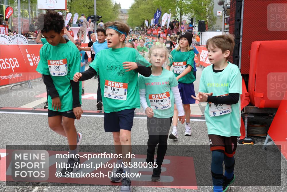 25.04.2026 - Das Zehntel Strokosch-Dieckow http://msf.ph/oto/9580095 25.04.2026 10:53:21 Ziel 5081, 5740, 5751, 5777, 5874, 6015, 6027, 6144, 6493, 6512, 7101, 7172, 7180, 7184, 7320, 7731, 7757, 7806, 7907, 8022, 8024, 8036, 5081, 5740, 5751, 5777, 5874, 6015, 6027, 6144, 6493, 6512, 7101, 7172, 7180, 7184, 7320, 7731, 7757, 7806, 7907, 8022, 8024, 8036 meine-sportfotos.de