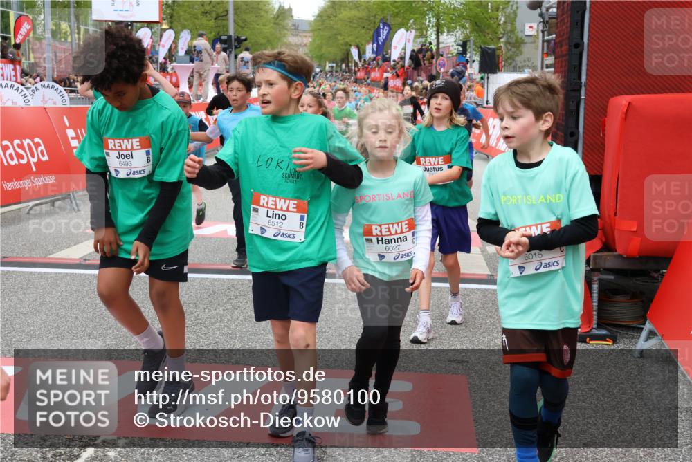 25.04.2026 - Das Zehntel Strokosch-Dieckow http://msf.ph/oto/9580100 25.04.2026 10:53:21 Ziel 5081, 5740, 5751, 5777, 5874, 6015, 6027, 6144, 6493, 6512, 7101, 7172, 7180, 7184, 7320, 7731, 7757, 7806, 7907, 8022, 8024, 8036, 5081, 5740, 5751, 5777, 5874, 6015, 6027, 6144, 6493, 6512, 7101, 7172, 7180, 7184, 7320, 7731, 7757, 7806, 7907, 8022, 8024, 8036 meine-sportfotos.de