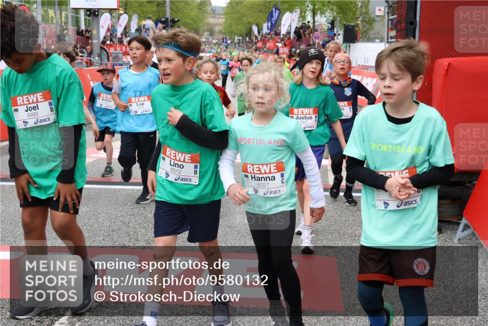 25.04.2026 - Das Zehntel Strokosch-Dieckow http://msf.ph/oto/9580132 25.04.2026 10:53:21 Ziel 5081, 5740, 5751, 5777, 5874, 6015, 6027, 6144, 6493, 6512, 7101, 7172, 7180, 7184, 7320, 7731, 7757, 7806, 7907, 8022, 8024, 8036, 5081, 5740, 5751, 5777, 5874, 6015, 6027, 6144, 6493, 6512, 7101, 7172, 7180, 7184, 7320, 7731, 7757, 7806, 7907, 8022, 8024, 8036 meine-sportfotos.de