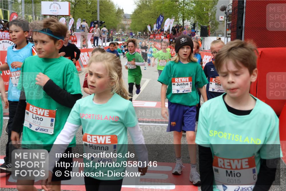 25.04.2026 - Das Zehntel Strokosch-Dieckow http://msf.ph/oto/9580146 25.04.2026 10:53:22 Ziel 5081, 5092, 5100, 5450, 5740, 5777, 5874, 6015, 6027, 6493, 6512, 7101, 7172, 7180, 7184, 7320, 7731, 7757, 7806, 7907, 8022, 8024, 8036, 5081, 5092, 5100, 5450, 5740, 5777, 5874, 6015, 6027, 6493, 6512, 7101, 7172, 7180, 7184, 7320, 7731, 7757, 7806, 7907, 8022, 8024, 8036 meine-sportfotos.de