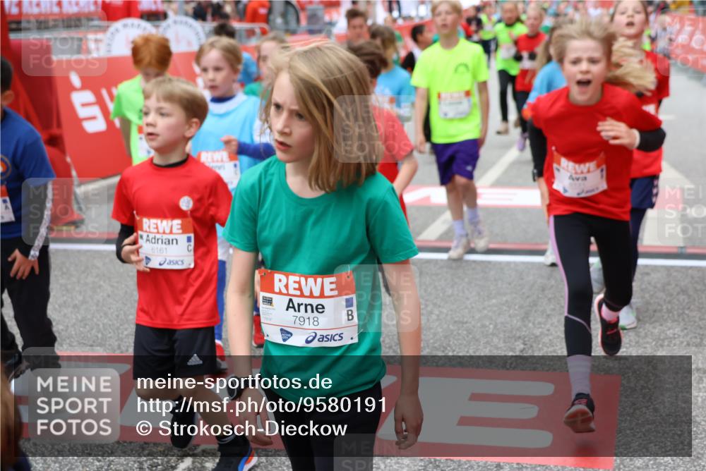 25.04.2026 - Das Zehntel Strokosch-Dieckow http://msf.ph/oto/9580191 25.04.2026 10:53:30 Ziel 5092, 5100, 5292, 5303, 5450, 5514, 5689, 5738, 6054, 6123, 6131, 6147, 6161, 6177, 6491, 6651, 6754, 6840, 6935, 6960, 6987, 7238, 7299, 7548, 7615, 7890, 7918, 7921, 7930, 7976, 5092, 5100, 5292, 5303, 5450, 5514, 5689, 5738, 6054, 6123, 6131, 6147, 6161, 6177, 6491, 6651, 6754, 6840, 6935, 6960, 6987, 7238, 7299, 7548, 7615, 7890, 7918, 7921, 7930, 7976 meine-sportfotos.de