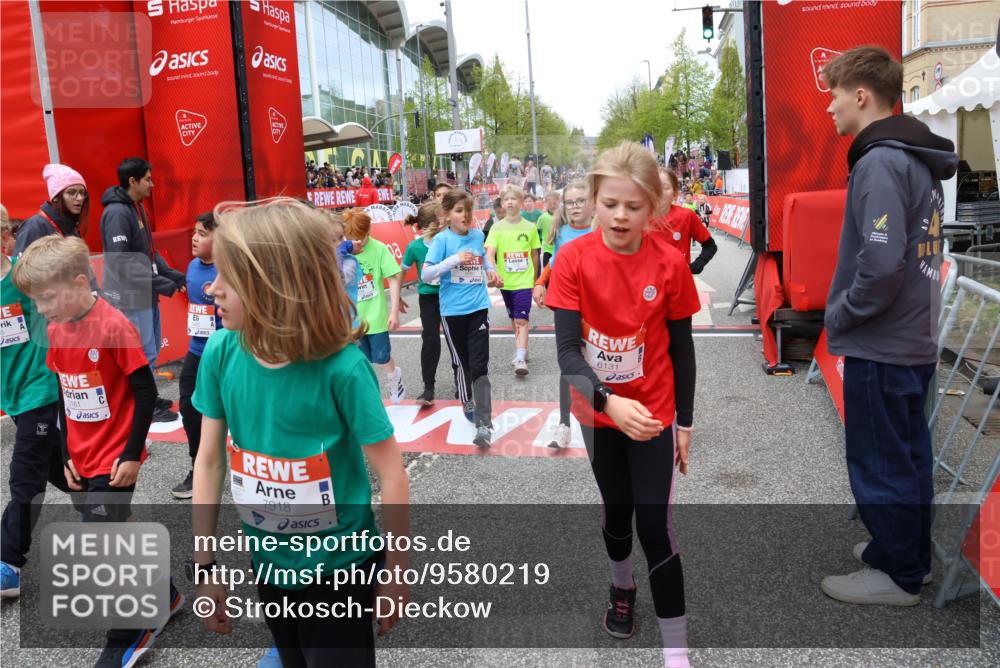25.04.2026 - Das Zehntel Strokosch-Dieckow http://msf.ph/oto/9580219 25.04.2026 10:53:31 Ziel 5292, 5303, 5514, 5689, 5738, 6054, 6123, 6131, 6147, 6161, 6177, 6491, 6651, 6754, 6840, 6935, 6960, 6987, 7238, 7299, 7513, 7548, 7615, 7890, 7904, 7918, 7921, 7930, 7976, 5292, 5303, 5514, 5689, 5738, 6054, 6123, 6131, 6147, 6161, 6177, 6491, 6651, 6754, 6840, 6935, 6960, 6987, 7238, 7299, 7513, 7548, 7615, 7890, 7904, 7918, 7921, 7930, 7976 meine-sportfotos.de