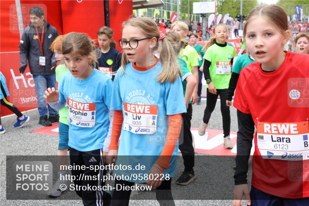25.04.2026 - Das Zehntel Strokosch-Dieckow http://msf.ph/oto/9580228 25.04.2026 10:53:33 Ziel 5292, 5303, 5689, 5738, 5907, 6113, 6123, 6131, 6147, 6161, 6177, 6409, 6491, 6754, 6840, 6935, 6960, 6987, 7105, 7165, 7167, 7190, 7238, 7299, 7513, 7548, 7608, 7615, 7869, 7890, 7904, 7918, 7921, 7976, 5292, 5303, 5689, 5738, 5907, 6113, 6123, 6131, 6147, 6161, 6177, 6409, 6491, 6754, 6840, 6935, 6960, 6987, 7105, 7165, 7167, 7190, 7238, 7299, 7513, 7548, 7608, 7615, 7869, 7890, 7904, 7918, 7921, 7976 meine-sportfotos.de