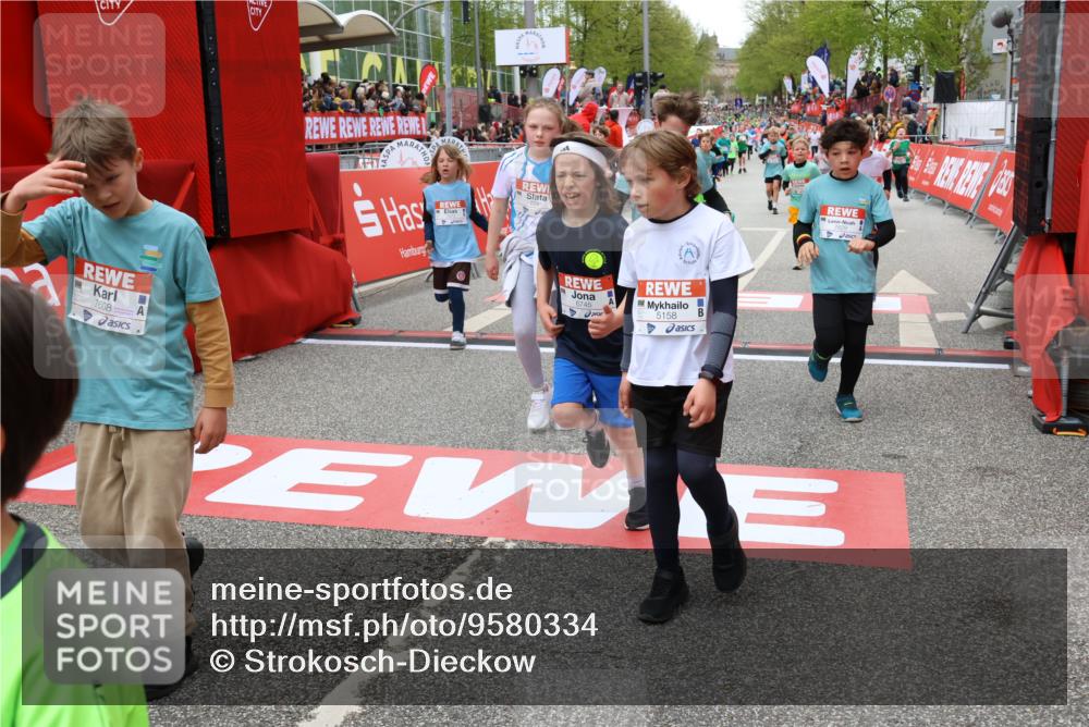 25.04.2026 - Das Zehntel Strokosch-Dieckow http://msf.ph/oto/9580334 25.04.2026 10:53:40 Ziel 5154, 5158, 5237, 5504, 5907, 6018, 6081, 6113, 6409, 6517, 6745, 7105, 7165, 7167, 7190, 7255, 7599, 7608, 7629, 7672, 7699, 7745, 7869, 5154, 5158, 5237, 5504, 5907, 6018, 6081, 6113, 6409, 6517, 6745, 7105, 7165, 7167, 7190, 7255, 7599, 7608, 7629, 7672, 7699, 7745, 7869 meine-sportfotos.de