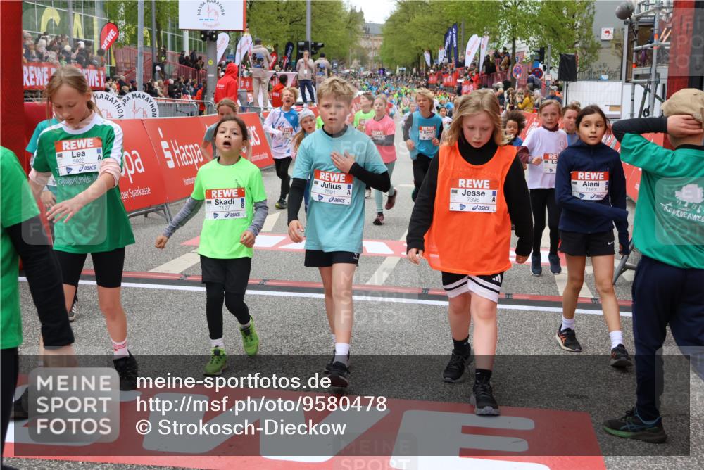 25.04.2026 - Das Zehntel Strokosch-Dieckow http://msf.ph/oto/9580478 25.04.2026 10:53:51 Ziel 5109, 5427, 5488, 5695, 5775, 5787, 5807, 5884, 5910, 5925, 5928, 6072, 6313, 6340, 7127, 7187, 7395, 7533, 7591, 7716, 7750, 7986, 5109, 5427, 5488, 5695, 5775, 5787, 5807, 5884, 5910, 5925, 5928, 6072, 6313, 6340, 7127, 7187, 7395, 7533, 7591, 7716, 7750, 7986 meine-sportfotos.de