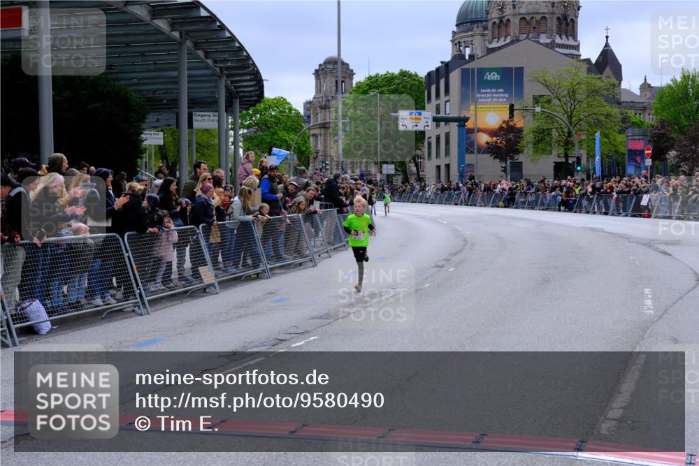 25.04.2026 - Das Zehntel Tim E. http://msf.ph/oto/9580490 25.04.2026 12:47:23 Ziel 10311, 12325, 12663, 12874 meine-sportfotos.de