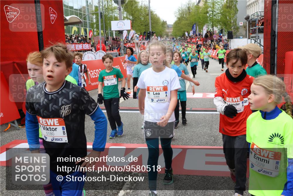 25.04.2026 - Das Zehntel Strokosch-Dieckow http://msf.ph/oto/9580518 25.04.2026 10:54:02 Ziel 5066, 5180, 5289, 5452, 5785, 5825, 6071, 6073, 6135, 6321, 6528, 6535, 6922, 7114, 7170, 7229, 7248, 7424, 7504, 7550, 7733, 7950, 5066, 5180, 5289, 5452, 5785, 5825, 6071, 6073, 6135, 6321, 6528, 6535, 6922, 7114, 7170, 7229, 7248, 7424, 7504, 7550, 7733, 7950 meine-sportfotos.de